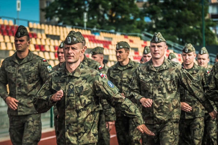 Siedem drużyn walczy w Mistrzostwach Wojska Polskiego w Piłce Nożnej [ZDJĘCIA] 