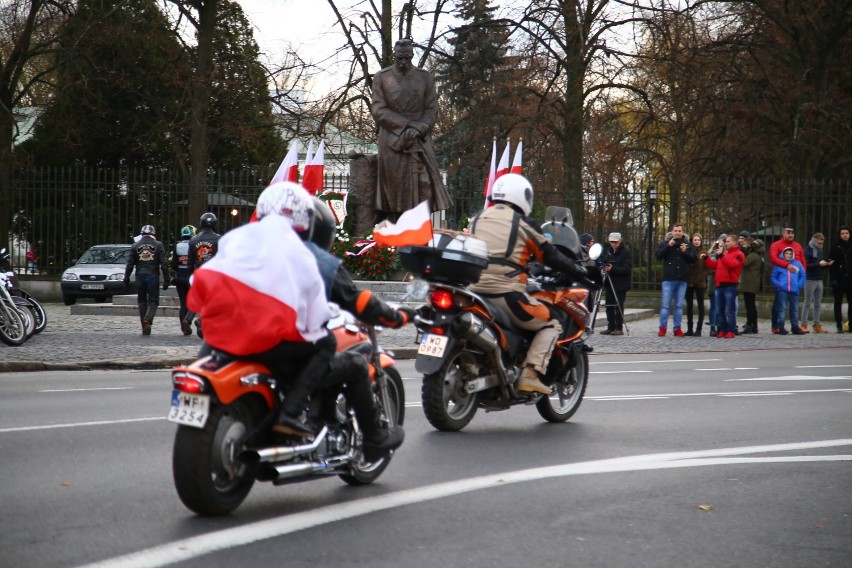 Rock Niepodległości 2017. Największy patriotyczny przejazd...