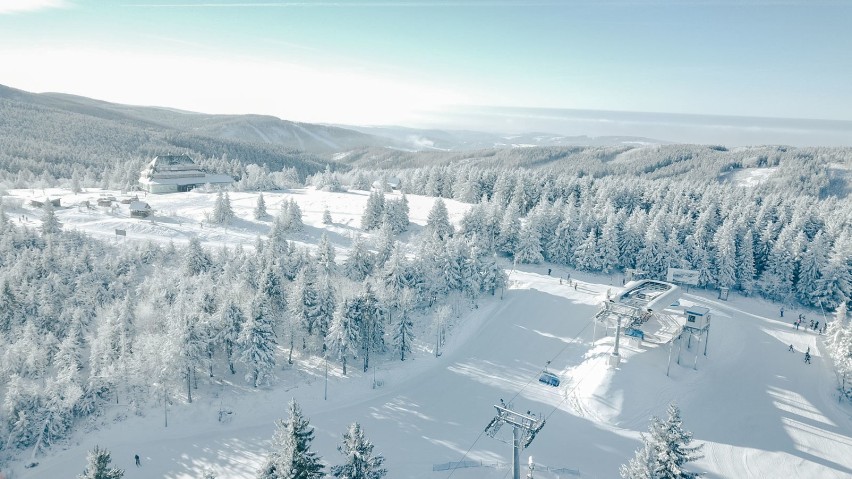 Zimowe ferie w stacji narciarskiej Zieleniec Ski Arena [ZDJĘCIA]