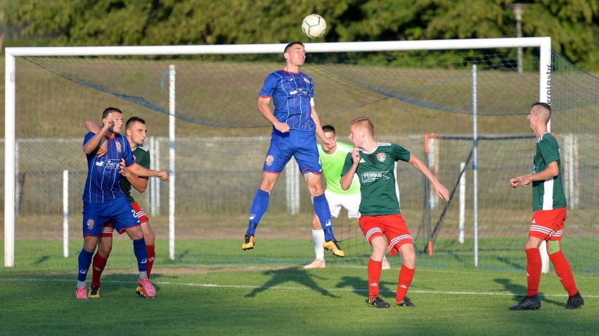 4 liga. Polonia Przemyśl zremisowała u siebie z Sokołem Nisko 2:2. Kamil Wojtak strzelił w doliczonym czasie gry [ZDJĘCIA]