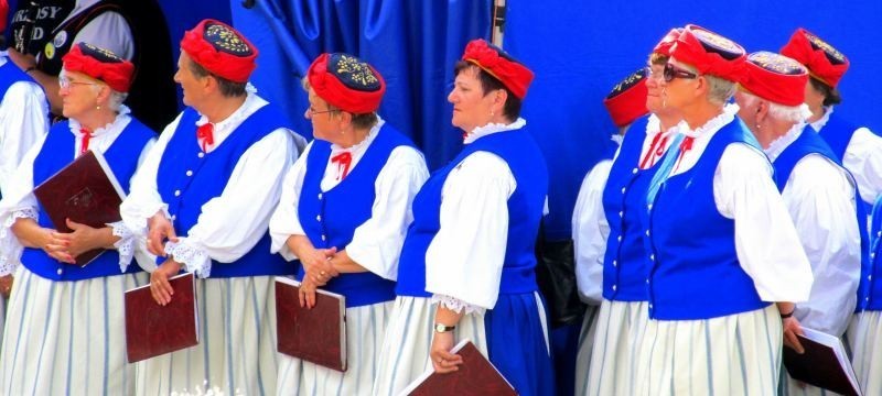 Od folkloru głowa nie boli... (Festiwal Folkloru i Biesiady,...