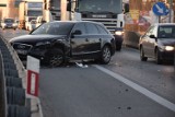 Wypadek audi i mercedesa na starej "4" pod Tarnowem