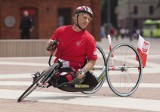Krzysztof Jarzębski, niepełnosprawny sportowiec przejedzie na wózku przez USA