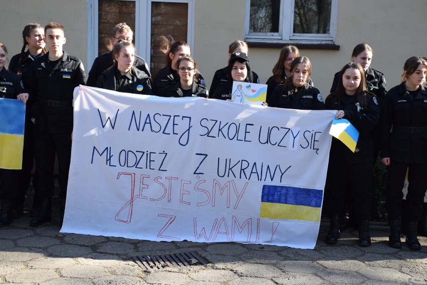 "W naszej szkole uczy się młodzież z Ukrainy" - apeluje ZS w Objezierzu