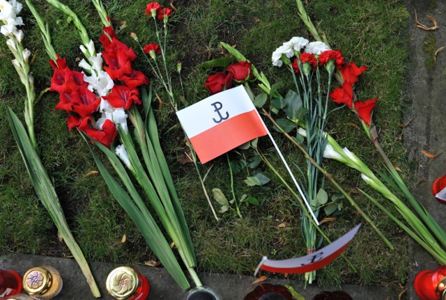 Dekomunizacja cmentarza na Powązkach? Pojawił się kontrowersyjny pomysł