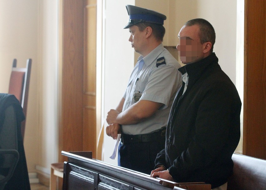Sąd ogłosił wyrok na rodziców Lidki z Tomaszowa: ojciec winny zabójstwa, oboje znęcania się(ZDJĘCIA)