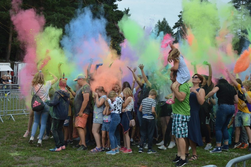 Muza nad Jeziorkiem z gwiazdami i eksplozją kolorów [ZDJĘCIA]