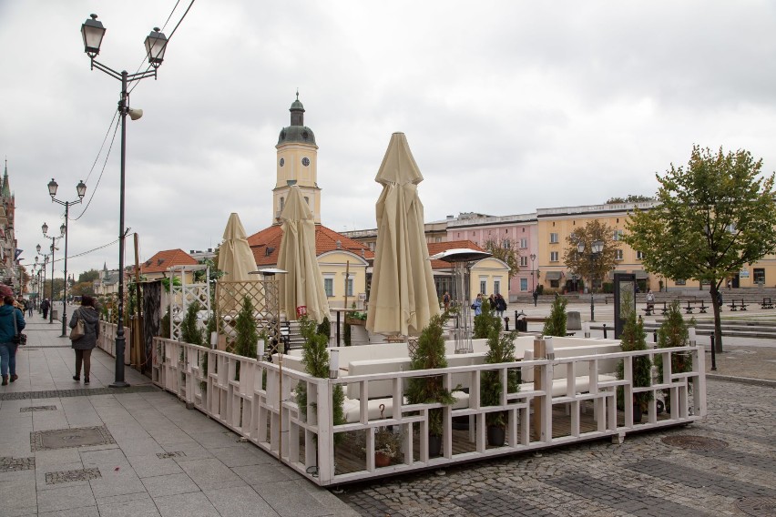 W restauracji, barze czy kawiarni obowiązuje limit gości. Na...