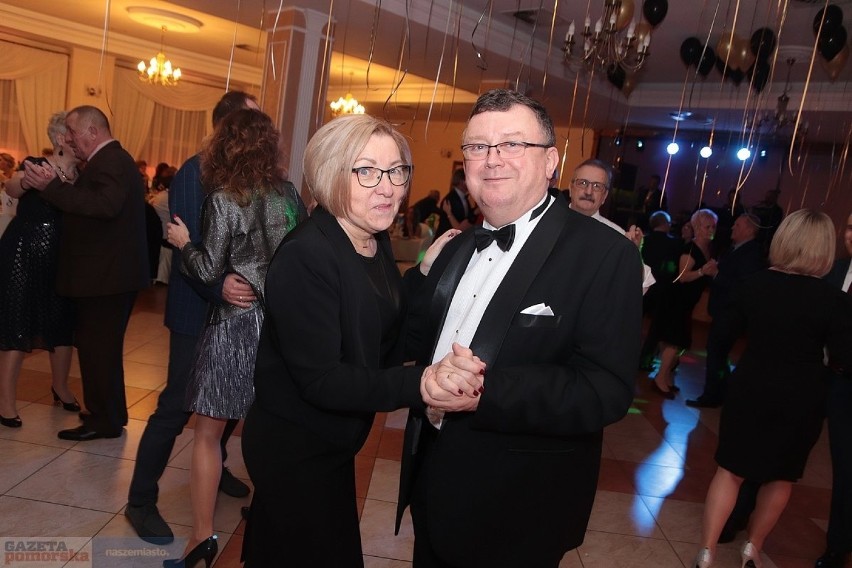 Bal sylwestrowy 2019. Powitanie nowego roku 2020 w restauracji Gościniec we Włocławku [zdjęcia]