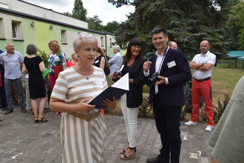 Zjazd absolwentów z okazji 50-lecia szkoły w Opatówku. ZDJĘCIA