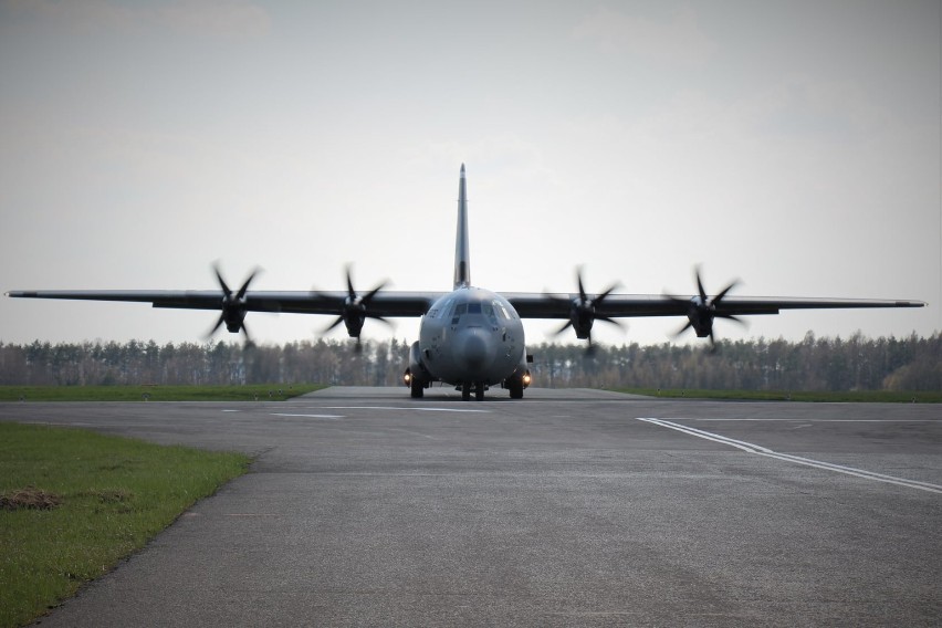 Amerykanie znów w Łasku. Ćwiczenia Aviation Detachment w 32 BLT w Łasku ZDJĘCIA