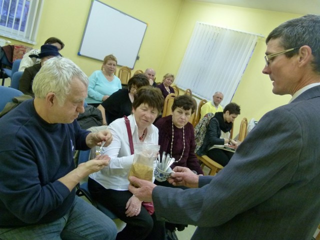 Spotkanie z zielarzem w PBP w Sieradzu. W tym roku Andrzej Wojtkowski spotkał się już z czytelnikami w sieradzkiej Bibliotece Pedagogicznej