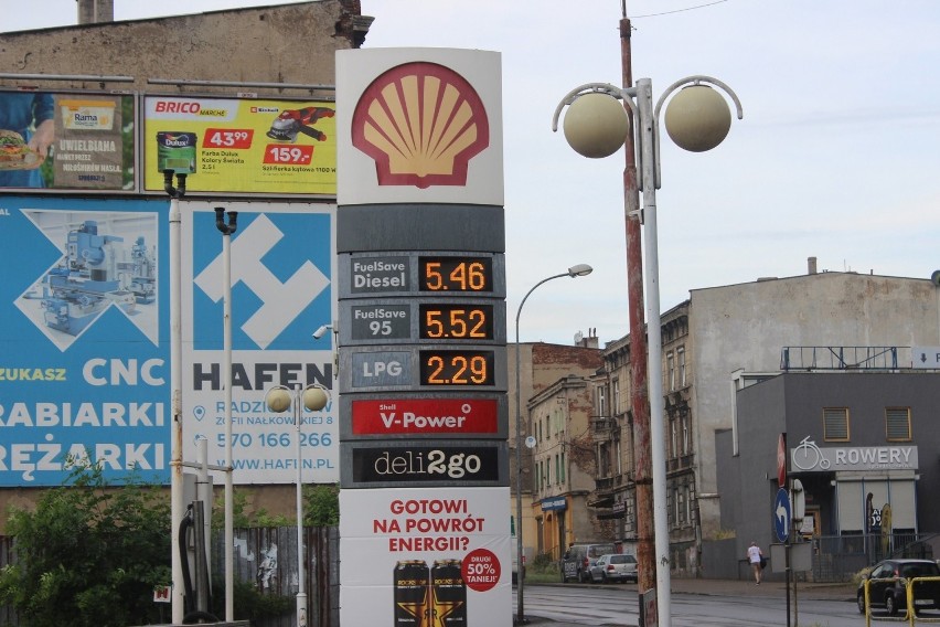Ceny paliw na stacji Shell przy ul. Krakowskiej w...