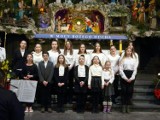 Mysłowice: Chór SP nr 4 zaśpiewał przy adoracji żłóbka w Katowicach