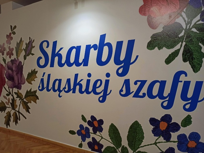 Bytom: Muzeum Górnośląskie organizuje unikatową wystawę „Skarby śląskiej szafy”. Pokaże bogactwo śląskiego stroju