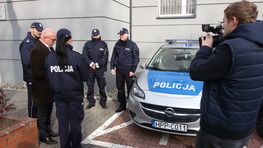 Chorzowska policja ma nowe konie i radiowozy [ZDJĘCIA]