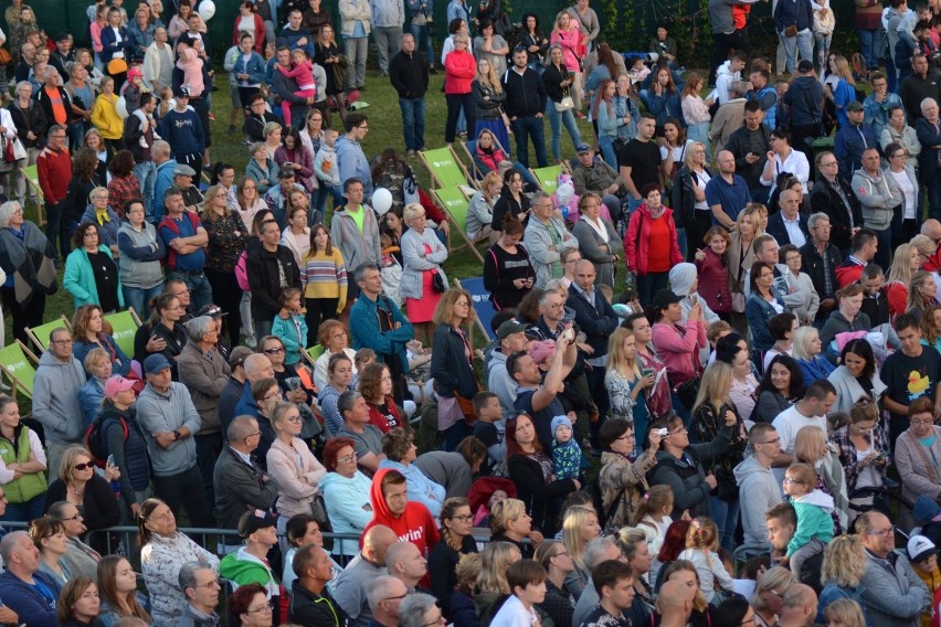 Koncert Beaty Kozidrak w Rumi wspólnie z Polską Orkiestrą Muzyki Filmowej