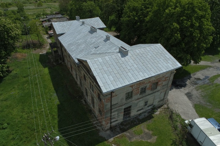 Trwa zbiórka na Dom Seniora w pałacu w Rudzie koło Wielunia. Potrzebne środki na wkład własny ZDJĘCIA