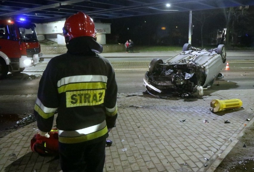 Groźny wypadek na ul. Grabiszyńskiej we Wrocławiu