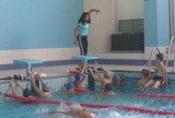 Na popołudniowym treningu młodych pływaków