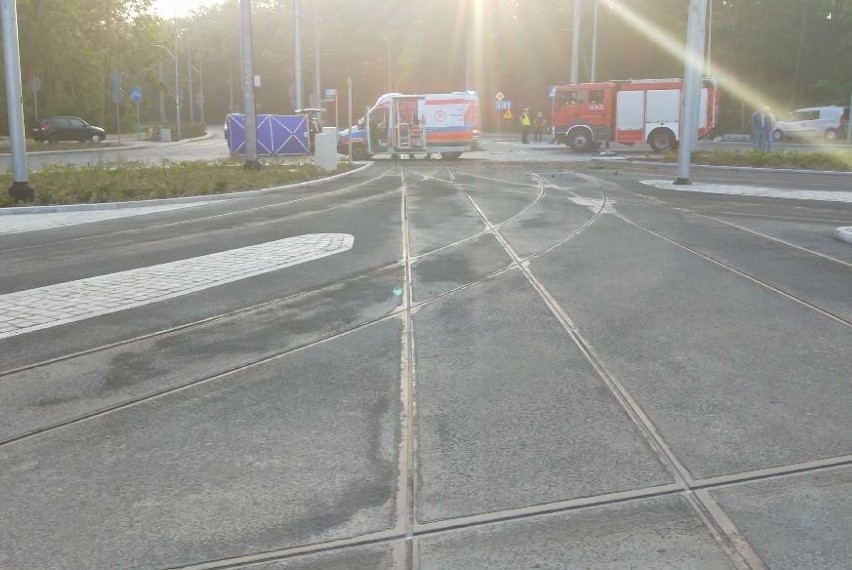 Tragiczny wypadek na rondzie Olszewskiego. Nie żyje jedna osoba