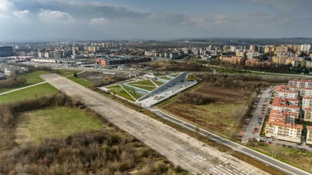 Małopolskie Centrum Nauki w końcu wybudowane w Krakowie. Teraz trzeba dokończyć ekspozycję i zaprosić zwiedzających.