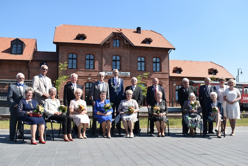 Pleszew. Złote gody po pleszewsku w czasie pandemii (część I)