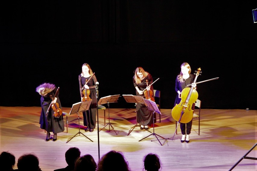 Koncert kwartetu smyczkowego Sonore w sali kinowej ZCAS-u