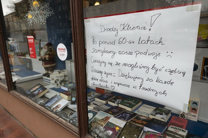 Krakowska księgarnia z 60-letnią tradycją kończy swoją...