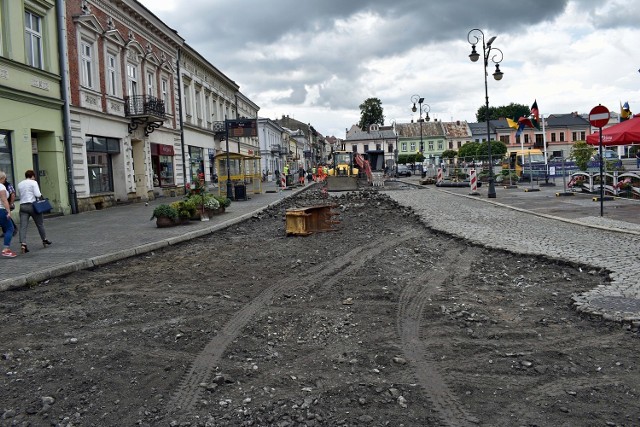 Remont nawierzchni nowosądeckiego Rynku