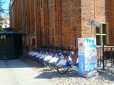 Stacja Toruńskiego Roweru Miejskiego na  Rynku Staromiejskim