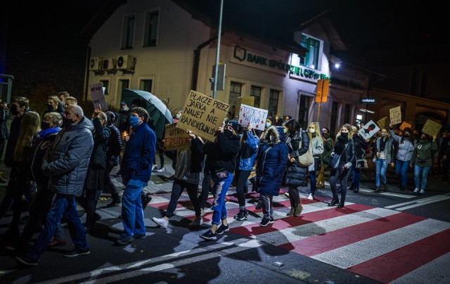 Mieszkanki Rydułtów wyszły na ulice strajkować