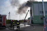 Pożar pod Radomskiem: 3 mln strat po wybuchu i pożarze w Bloku Dobryszyce