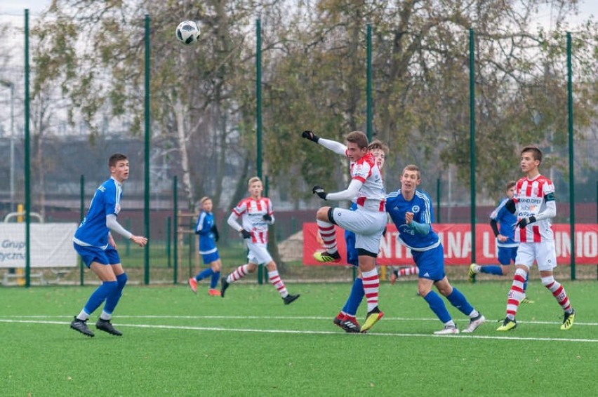 Stal Mielec w CLJ rywalizuje m.in. z Wisłą Kraków, Resovią,...