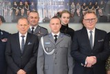 Nowy zastępca Komendanta Powiatowego Policji w Śremie. Podczas uroczystej zbiórki obowiązki przejął kom. Dawid Lempaszak [zdjęcia]