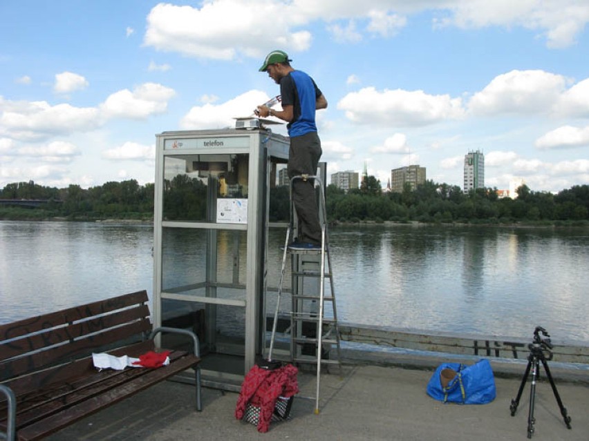 Pierwsza budka telefoniczna