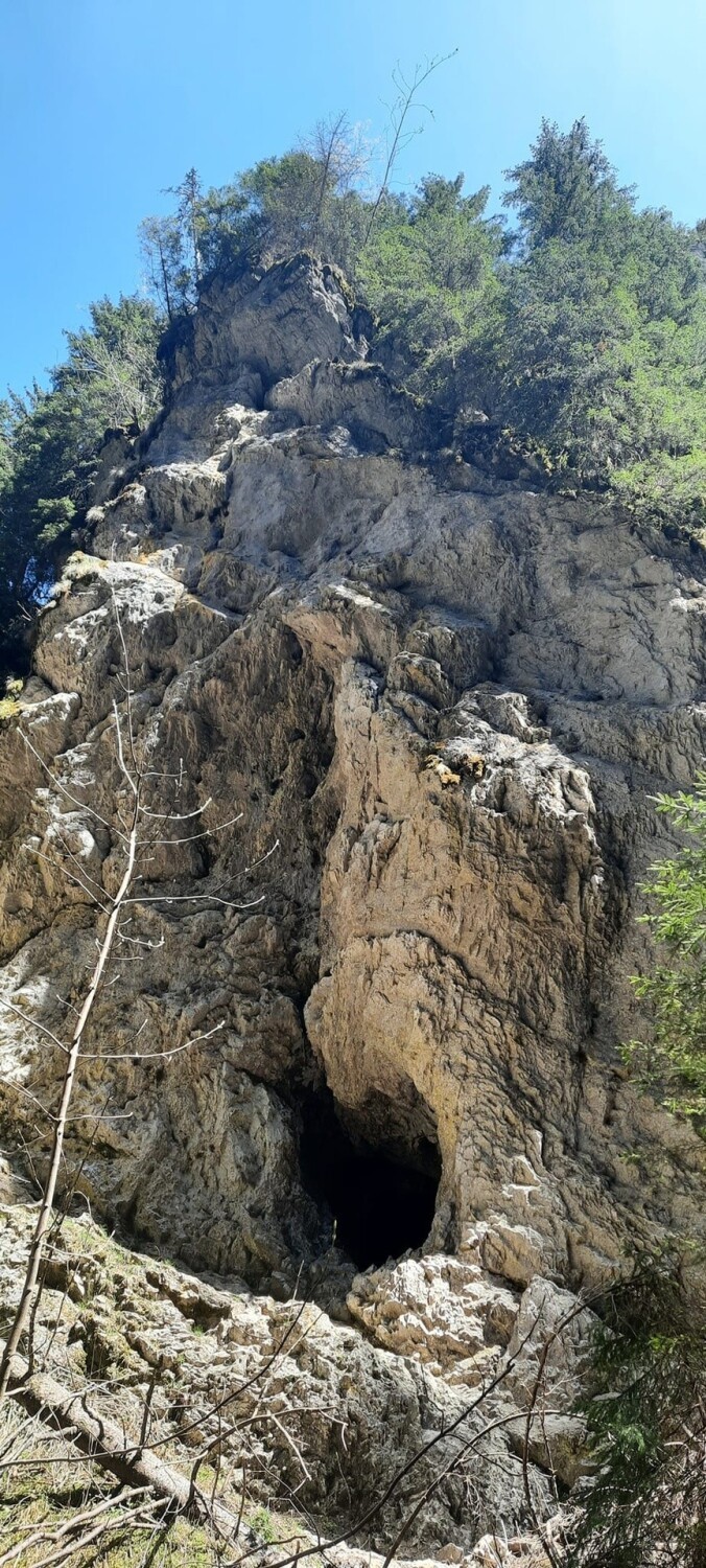 Tatry. Wiosenna wycieczka po pustej i pełnej atrakcji Dolinie Kościeliskiej i nad Smreczyński Staw