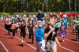 Bajkowe Bieganie we Władysławowie. Na stadionie COS OPO Cetniewo księżniczki, smerfy, Batmany i Spider-Manów | ZDJĘCIA, WIDEO