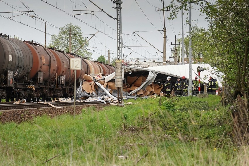 Do wypadku na przejeździe kolejowym w Świebodzinie doszło 26...