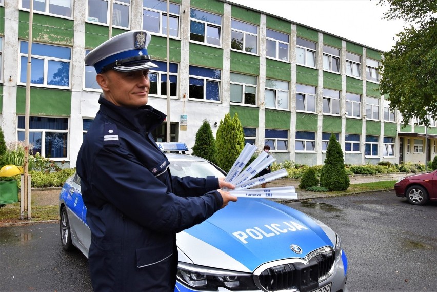 Bezpieczna droga do szkoły - akcja opolskiej policji i...