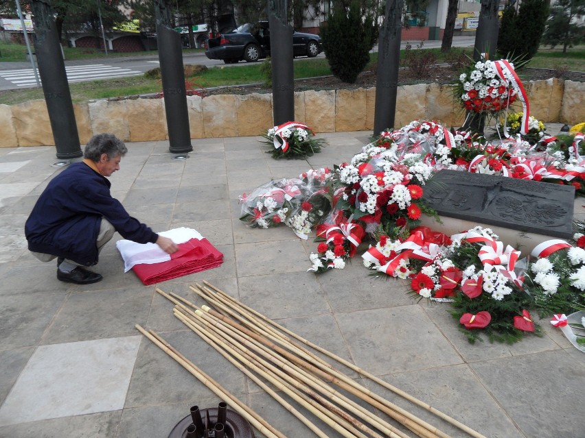 Dzień Niepodległości w Jaworznie. Ktoś ukradł polską flagę!