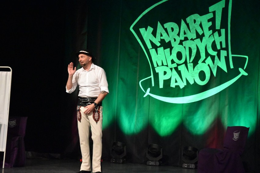Kabaret Młodych Panów na scenie Centrum Kultury w Sycowie. Zobacz zdjęcia