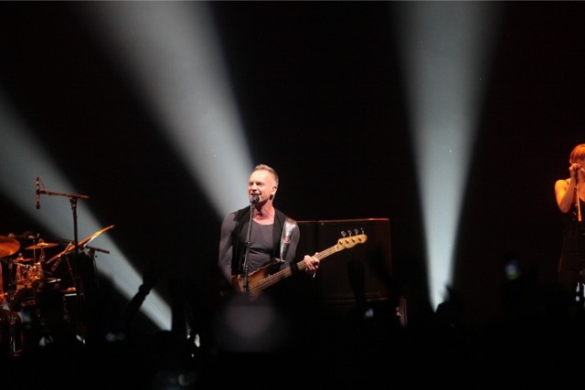 21-11-2012 lodz koncert w lodzkiej arenie stinga .. ..fot grzegorz ga£asiñski dziennik £ódzki *** local caption *** sting, koncert, rock, muzyka ,lodz, arena,