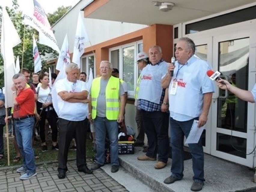 Związki zawodowe stanęły w obronie zwolnionego pracownika Przedsiębiorstwa Energetyki Cieplnej w Świnoujściu