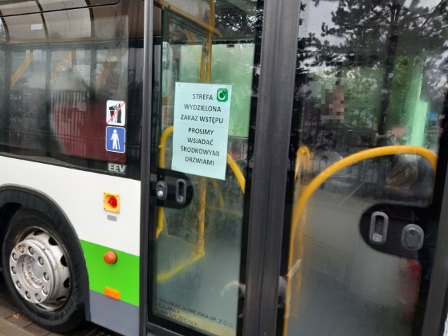 Autobus w Szczecinku w czasie zagrożenia epidemią