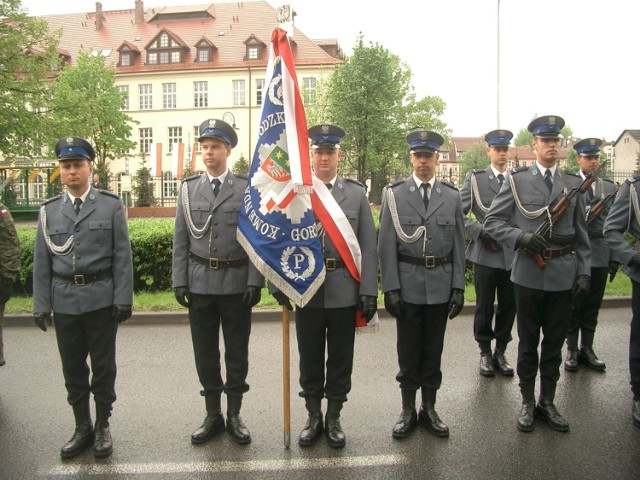 sztandar Kom. Policji z G.