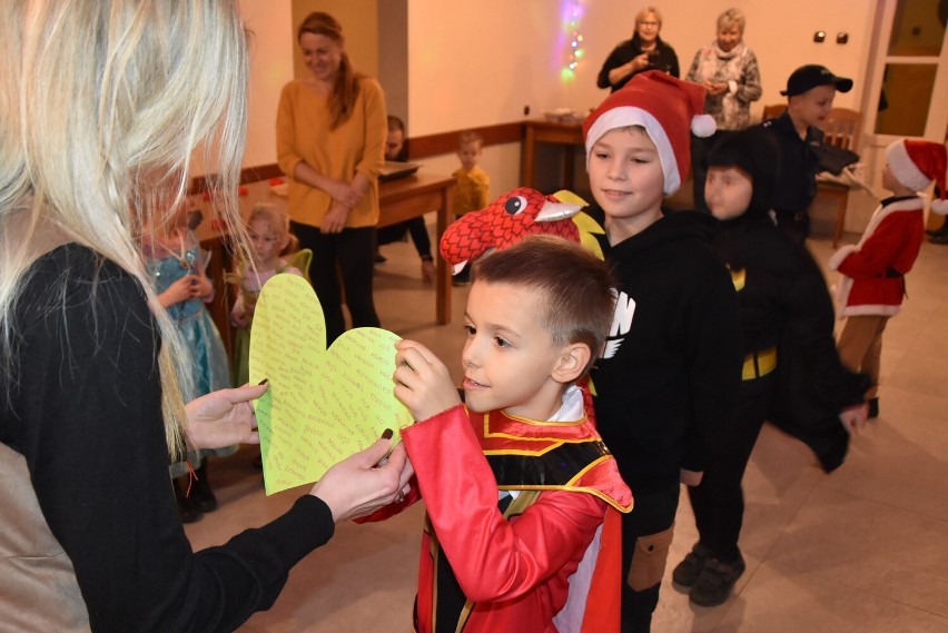 Wieczór andrzejkowy z Kołem Gospodyń Wiejskich w Ordzinie. Wróżby, tańce i moc atrakcji dla najmłodszych!