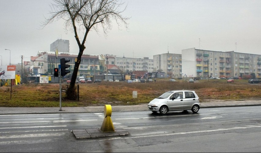 Radomsko 20 lat temu. Tak wyglądało miasto i jego mieszkańcy...