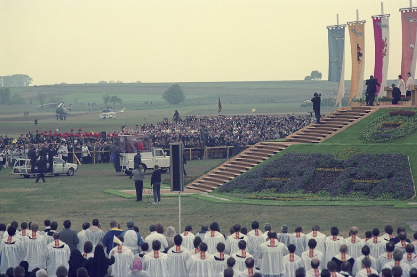 Wystawa w setną rocznicę urodzin Jana Pawła II