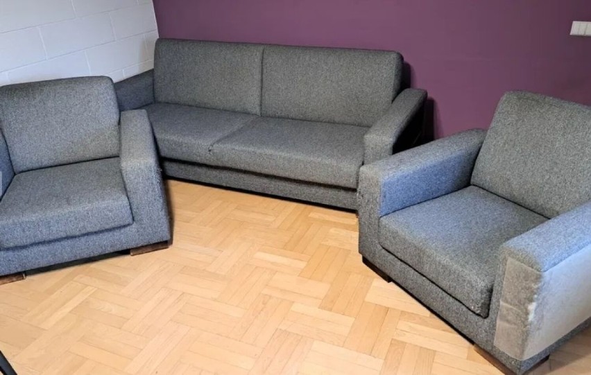 Kanapa/sofa/wersalka I 2 fotele.

Stan jak na zdjęciu.